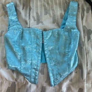 Princess Polly crop top size 2